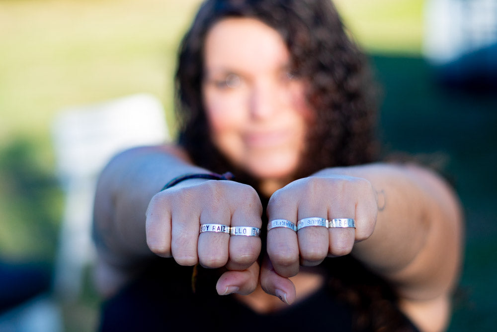 Anillo No Somos Amigas