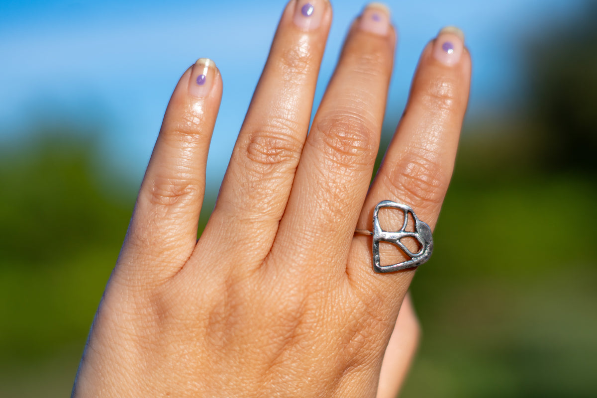 Anillo Corazón fundido